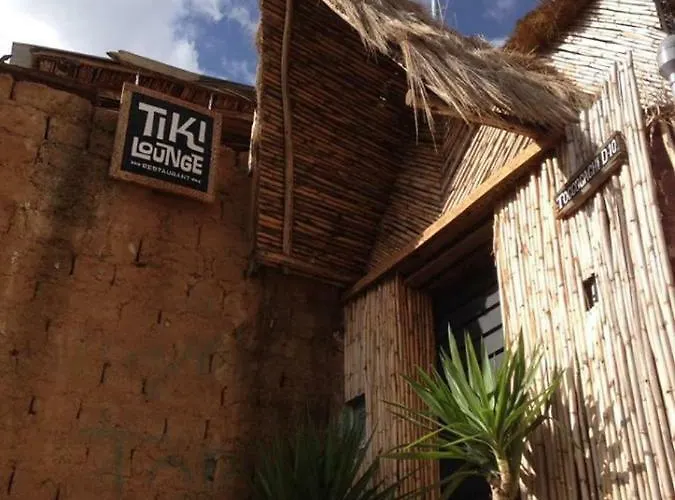 Tiki Lounge