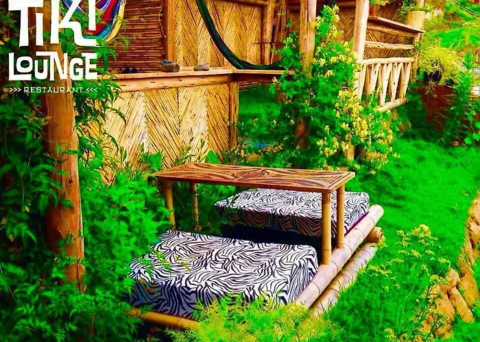 Bed and breakfast Tiki Lounge *
